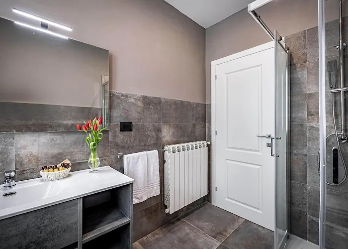 La Corte Di Ripoli Bed and Breakfast 4*